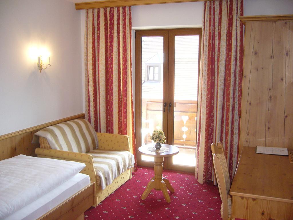 Alpenhotel Pfaffenwinkel Peiting Room photo