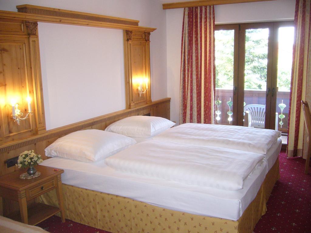 Alpenhotel Pfaffenwinkel Peiting Room photo